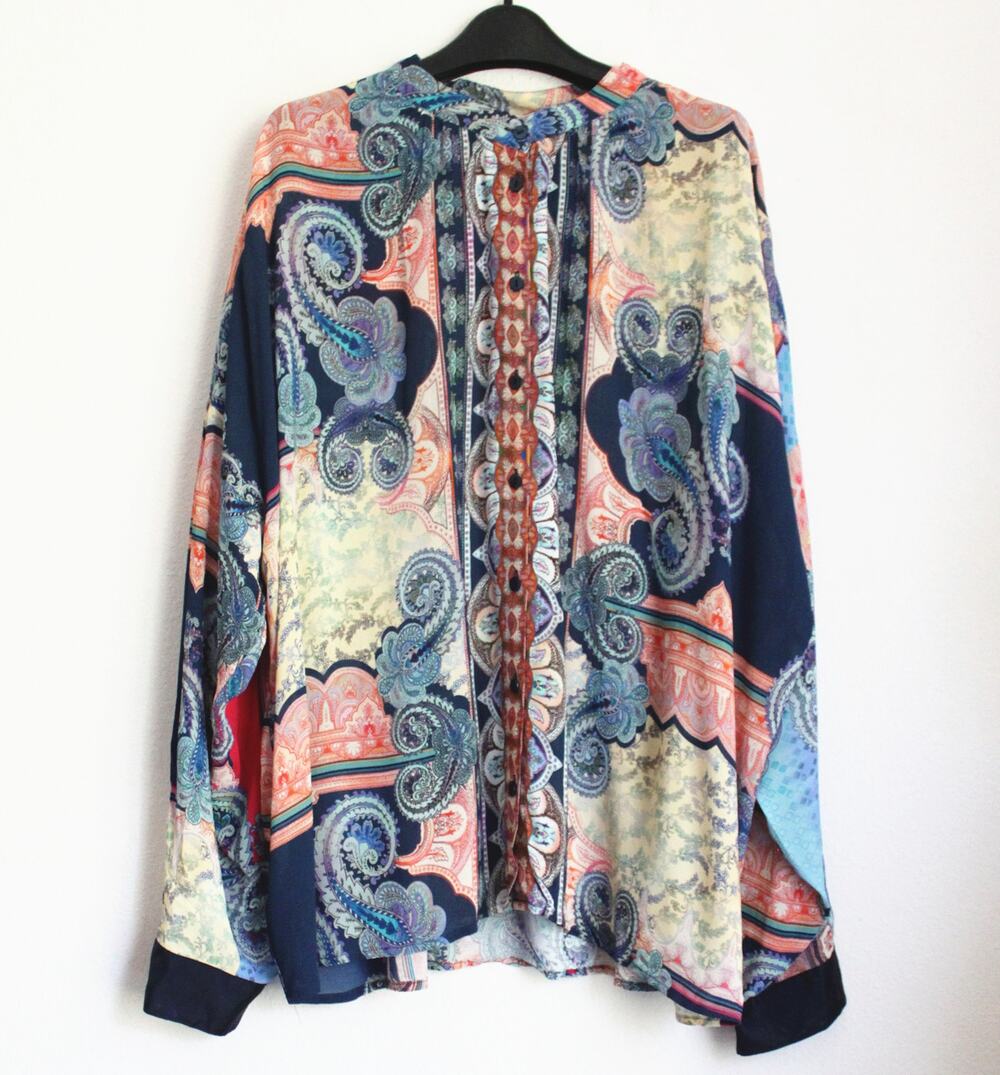 NEW JOHNNY WAS Onda Buttoned Top, Paisley Artsy Silk Viscose Size XL